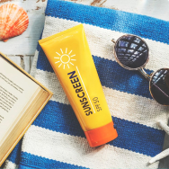 Tanning products and self-tanning products